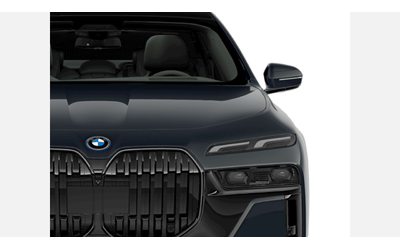 bmw-i7-xdrive60-sedan - 4