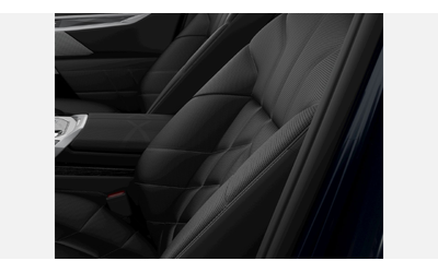 BMW i7 xDrive60 Sedan - автомобили, коли, обяви за нови и употребявани 7