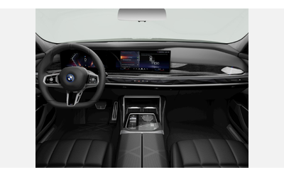 BMW i7 xDrive60 Sedan - автомобили, коли, обяви за нови и употребявани 8