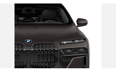 bmw-i7-xdrive60-sedan - 4