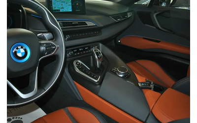 BMW i8 Coupe - автомобили, коли, обяви за нови и употребявани 11