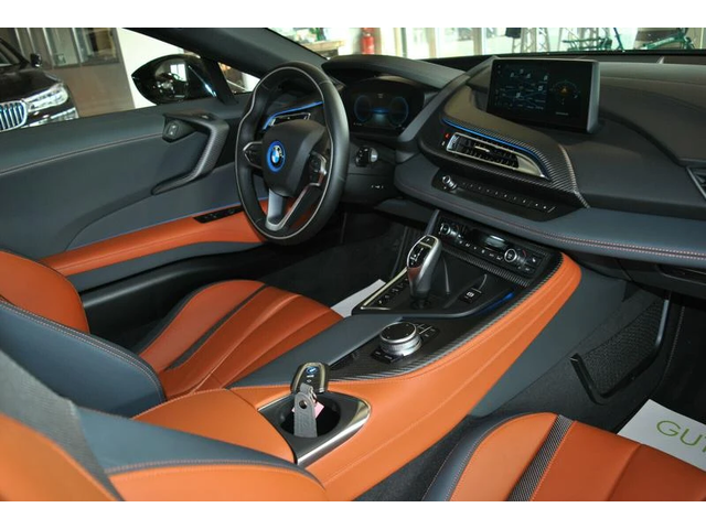BMW i8 Coupe - автомобили, коли, обяви за нови и употребявани 12