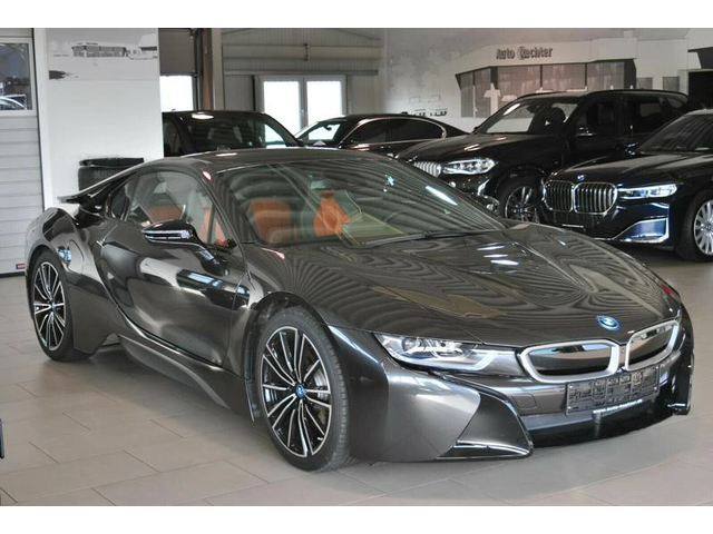 BMW i8 Coupe - автомобили, коли, обяви за нови и употребявани 2