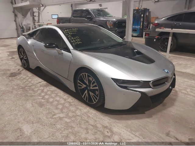 BMW i8 Keyless* Ambient* Подгреви* HUD* HK* - автомобили, коли, обяви за нови и употребявани 0