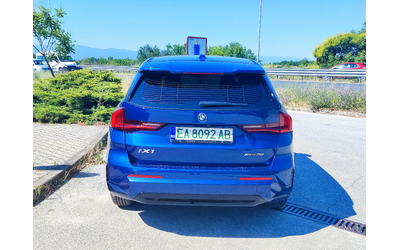 bmw-ix-1-xdrive30 - 4