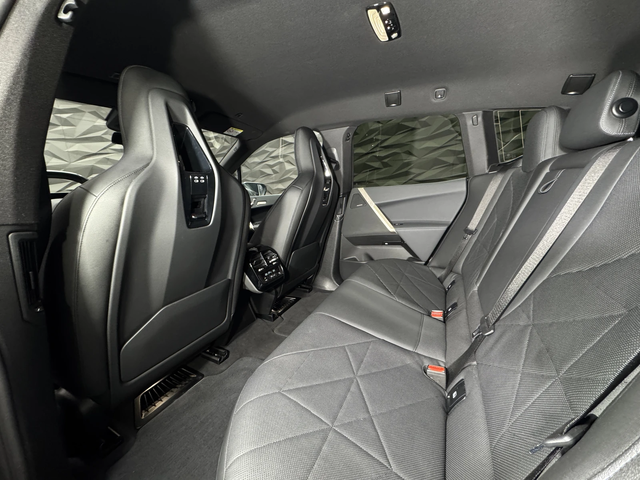 BMW iX 40 xDrive H&K* HeadUp* 360* подгрев - автомобили, коли, обяви за нови и употребявани 7