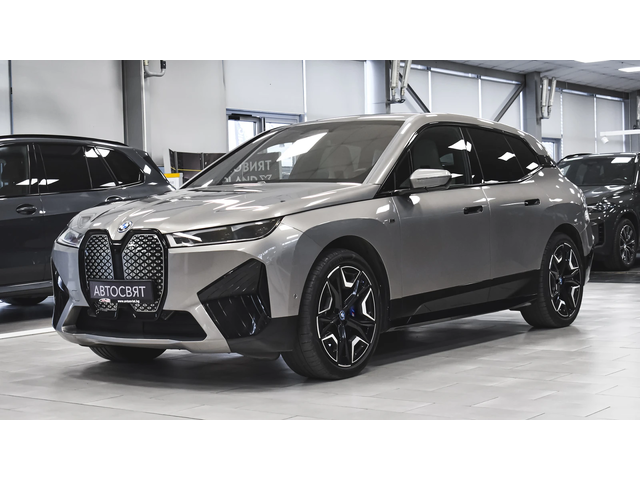 BMW iX M60 - автомобили, коли, обяви за нови и употребявани 3