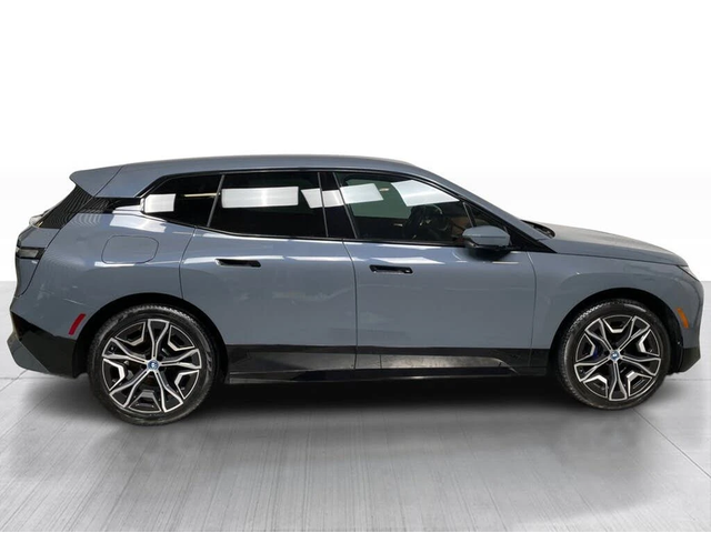 BMW iX xDrive40* HUD* HARMAN KARDON* 360* - автомобили, коли, обяви за нови и употребявани 3