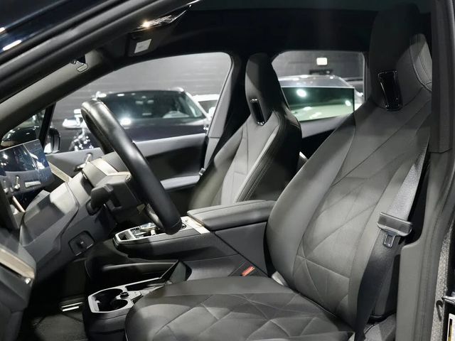 BMW iX xDrive* АвтоКредит* (ЦЕНА ДО БГ) - автомобили, коли, обяви за нови и употребявани 6