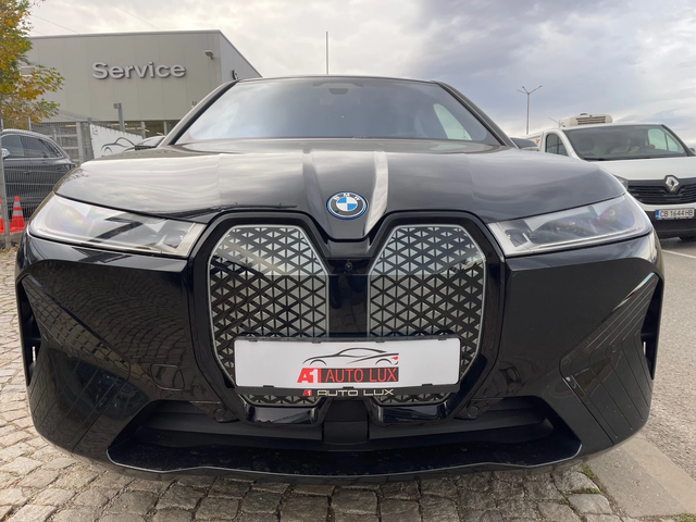 BMW iX 40/xDrive/M60-paket/Laze - автомобили, коли, обяви за нови и употребявани 5
