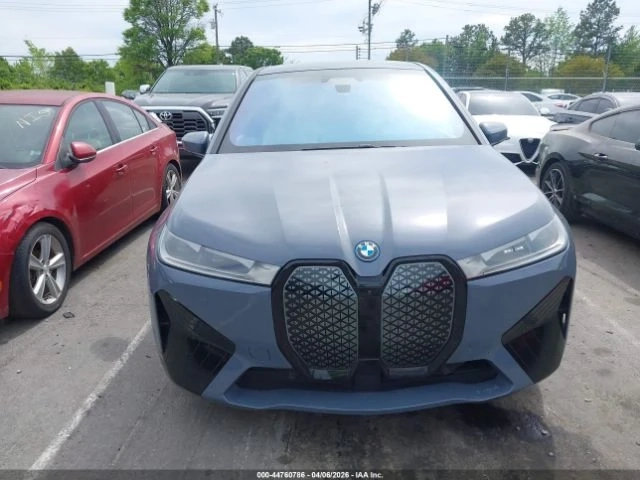BMW iX XDRIVE50 - автомобили, коли, обяви за нови и употребявани 10
