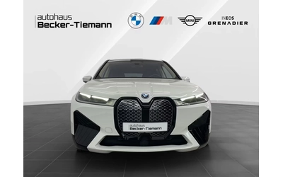 bmw-ix - 1