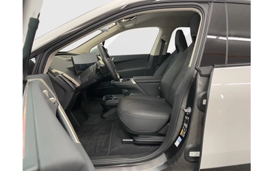 BMW iX 40 xDrive M Sport  Laser H/K HUD 360 Keyless W/P - автомобили, коли, обяви за нови и употребявани 7