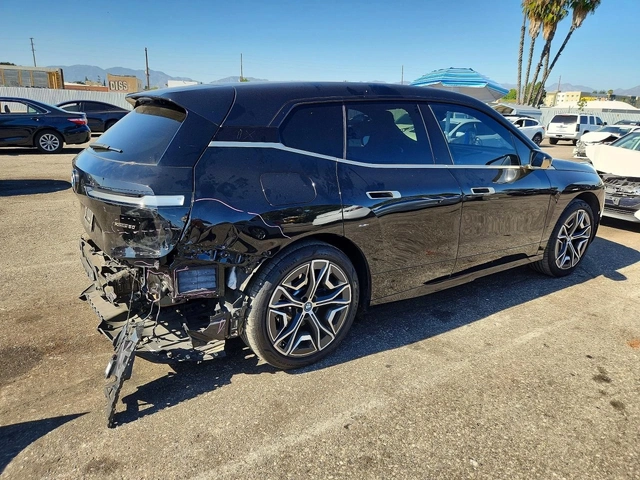 BMW iX * X-DRIVE* 50* - автомобили, коли, обяви за нови и употребявани 3