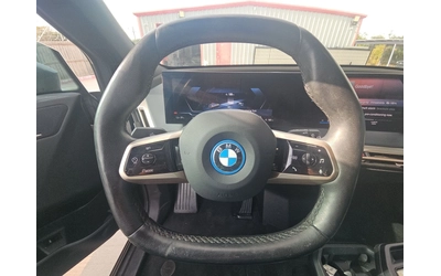BMW iX xDrive50 - автомобили, коли, обяви за нови и употребявани 10