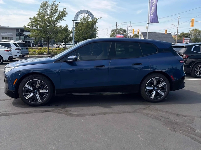 BMW iX - автомобили, коли, обяви за нови и употребявани 1