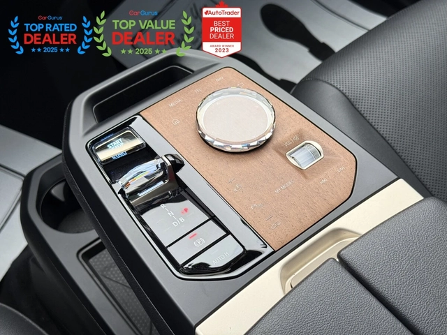 BMW iX xDrive50 - автомобили, коли, обяви за нови и употребявани 10