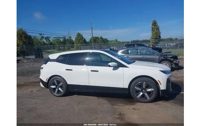 BMW iX XDRIVE50 - автомобили, коли, обяви за нови и употребявани 11