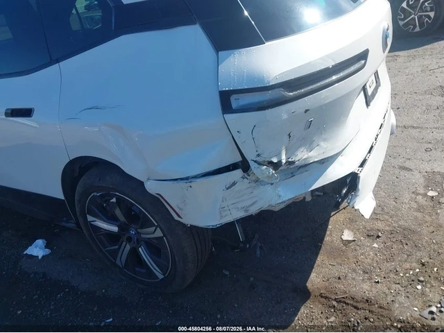 BMW iX XDRIVE50 - автомобили, коли, обяви за нови и употребявани 16