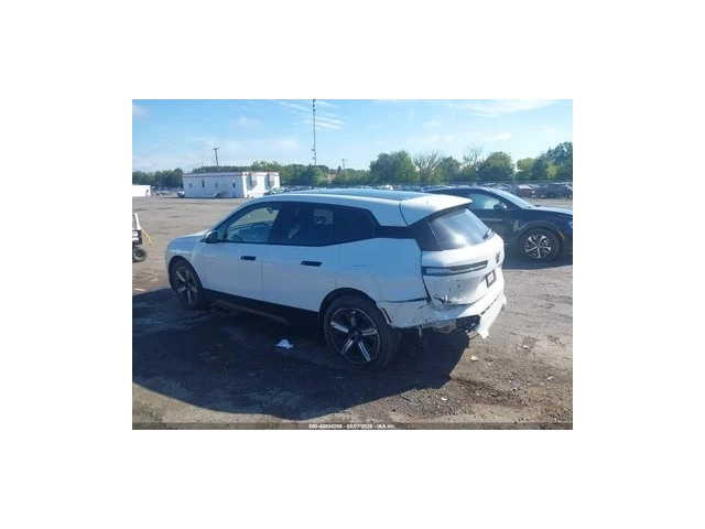 BMW iX XDRIVE50 - автомобили, коли, обяви за нови и употребявани 2