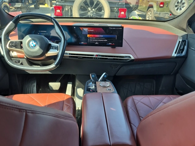 BMW iX xDrive50 | Air Suspension | Sky Lounge | Driving A - автомобили, коли, обяви за нови и употребявани 6
