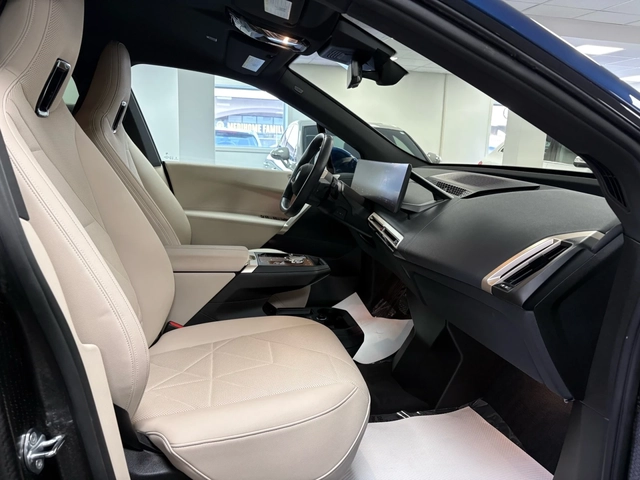 BMW iX xDrive40 AWD - автомобили, коли, обяви за нови и употребявани 13