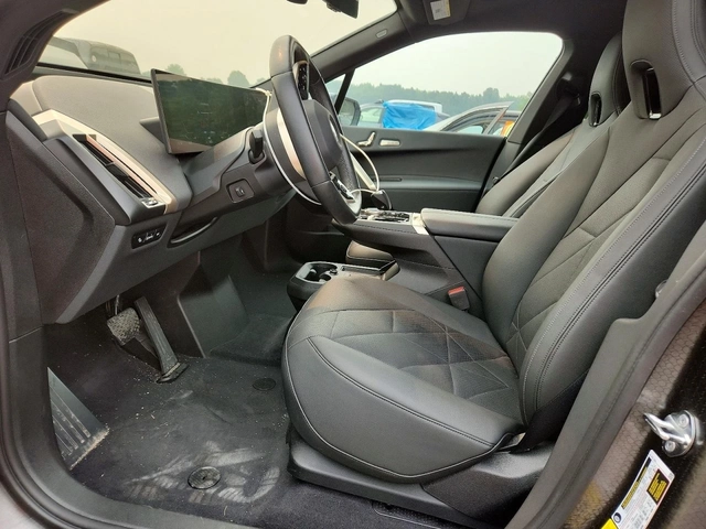 BMW iX xDrive50 - автомобили, коли, обяви за нови и употребявани 5