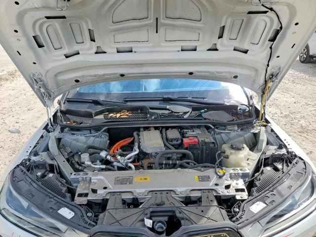 BMW iX xDrive50 - автомобили, коли, обяви за нови и употребявани 11