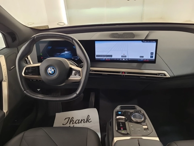 BMW iX xDrive40 - автомобили, коли, обяви за нови и употребявани 7