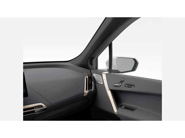BMW iX M60 - автомобили, коли, обяви за нови и употребявани 10