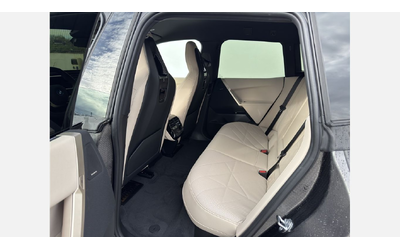 BMW iX xDrive40 - автомобили, коли, обяви за нови и употребявани 9