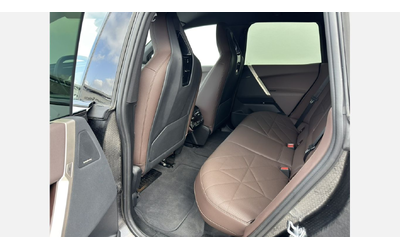 BMW iX xDrive40 - автомобили, коли, обяви за нови и употребявани 9