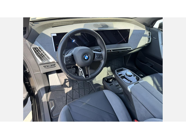 BMW iX xDrive45 - автомобили, коли, обяви за нови и употребявани 4