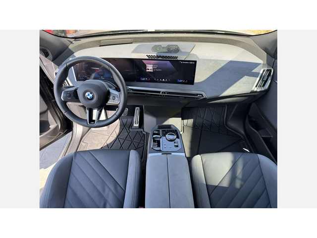 BMW iX xDrive45 - автомобили, коли, обяви за нови и употребявани 5