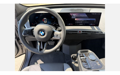 BMW iX xDrive45 - автомобили, коли, обяви за нови и употребявани 11