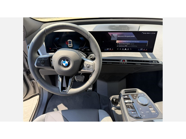 BMW iX xDrive45 - автомобили, коли, обяви за нови и употребявани 11