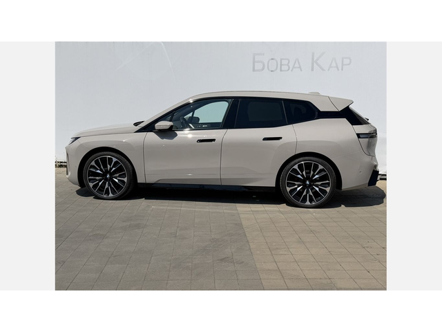 BMW iX xDrive45 - автомобили, коли, обяви за нови и употребявани 2