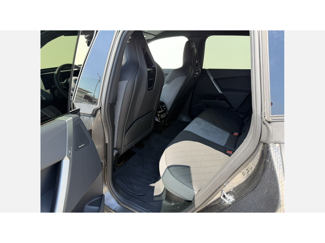 BMW iX xDrive45 - автомобили, коли, обяви за нови и употребявани 9