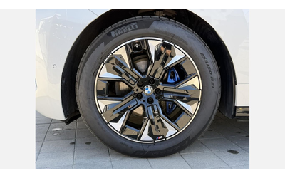 bmw-ix-xdrive45 - 3