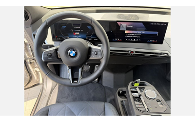 BMW iX xDrive45 - автомобили, коли, обяви за нови и употребявани 11