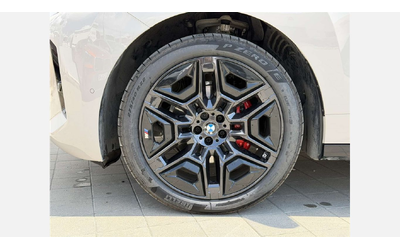 bmw-ix-xdrive45 - 4
