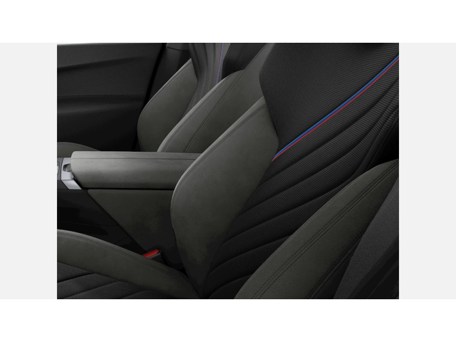 BMW iX xDrive45 - автомобили, коли, обяви за нови и употребявани 8