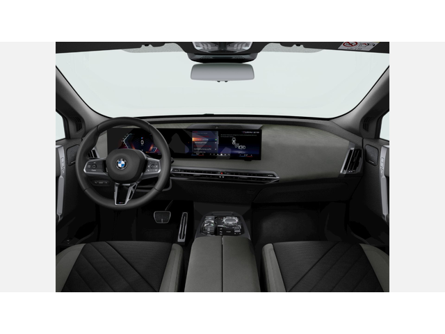 BMW iX xDrive45 - автомобили, коли, обяви за нови и употребявани 9