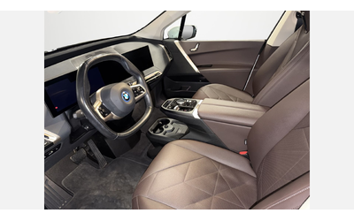 bmw-ix-xdrive50 - 5