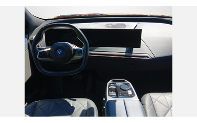 BMW iX xDrive50 - автомобили, коли, обяви за нови и употребявани 6