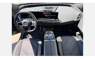 bmw-ix-xdrive50 - 5