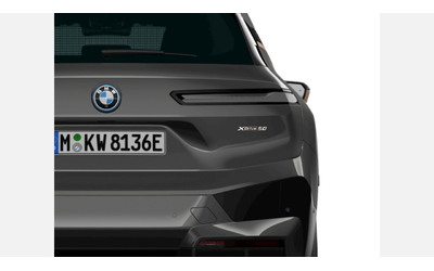 BMW iX xDrive50 - автомобили, коли, обяви за нови и употребявани 6