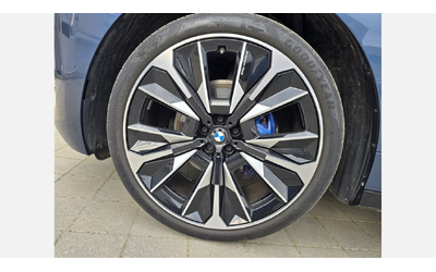 bmw-ix-xdrive60 - 4