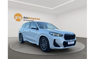 bmw-ix1 - 0