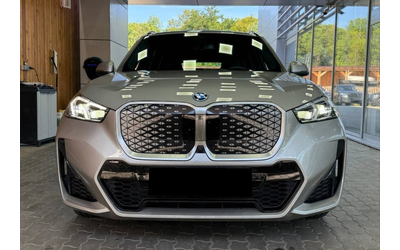 bmw-ix1-ix1-edrive20 - 1